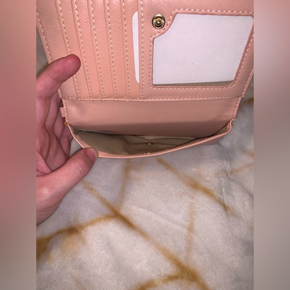 Wallet - Picture 4 of 5